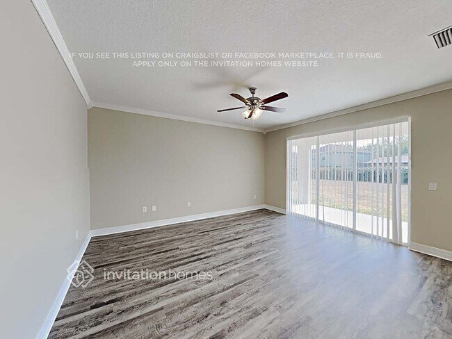 Building Photo - 16106 Bridgepark Dr