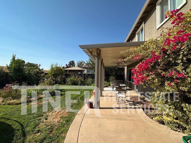 Foto del edificio - 3576 Hume St