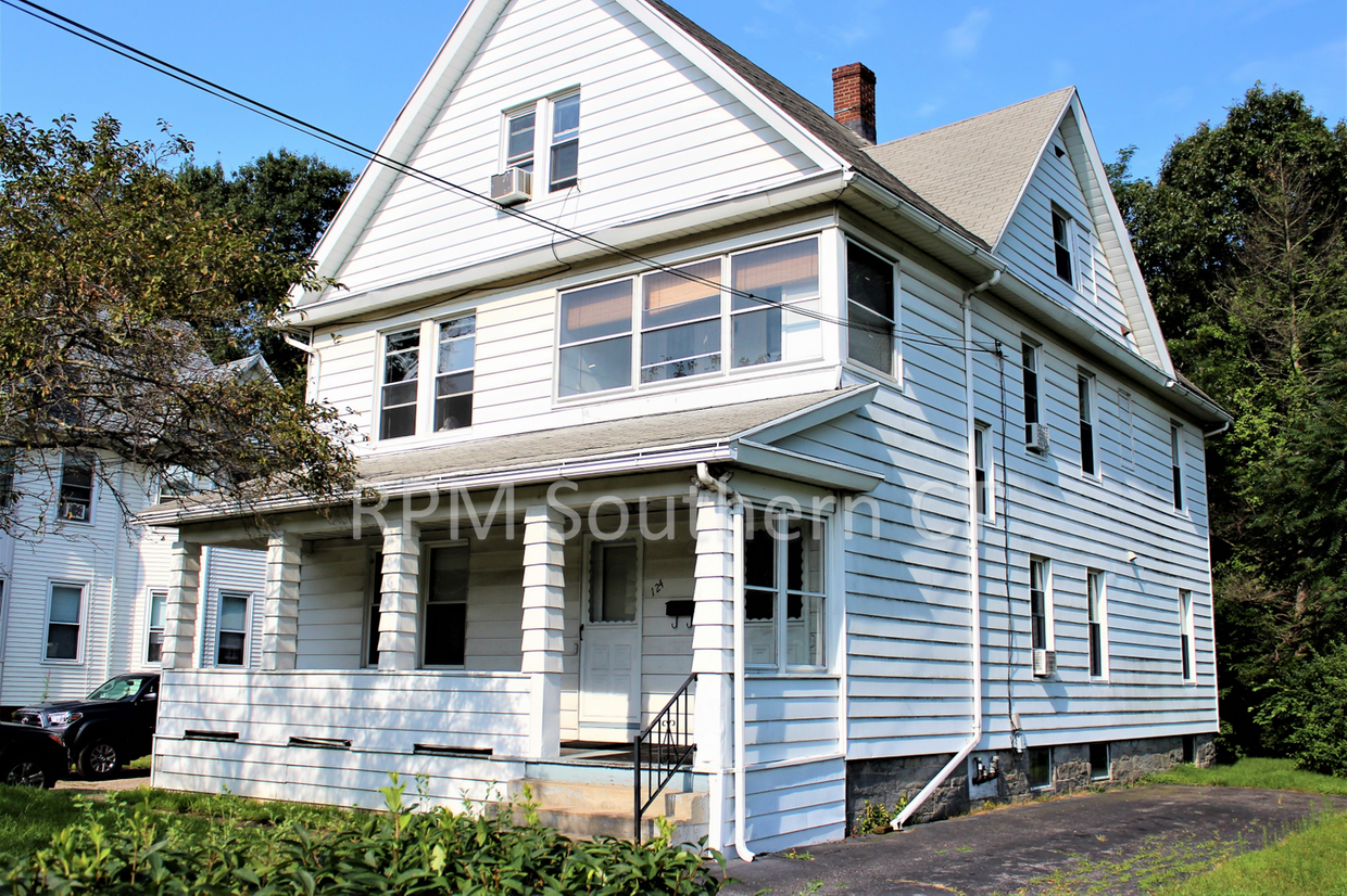 Primary Photo - 122 Derby Ave