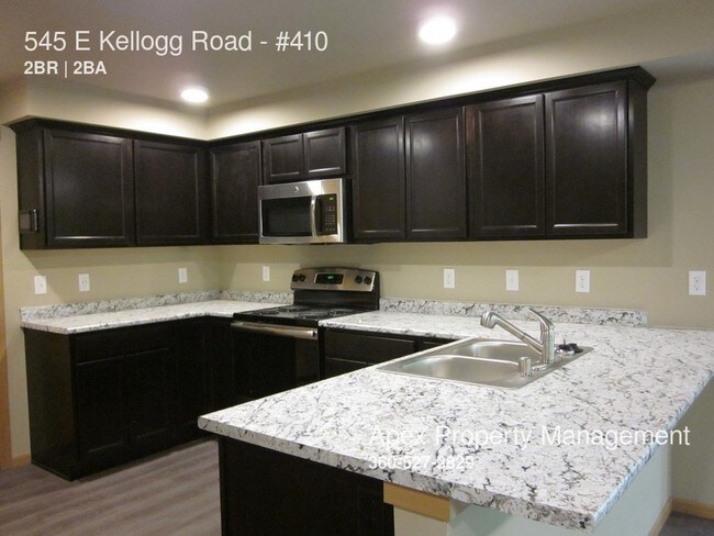Building Photo - 545 E Kellogg Rd