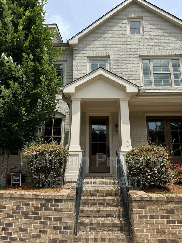 Building Photo - 931 Olmsted Ln