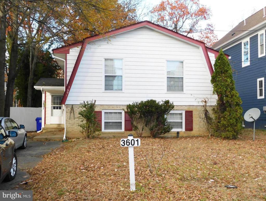 Primary Photo - 3601 13th St N