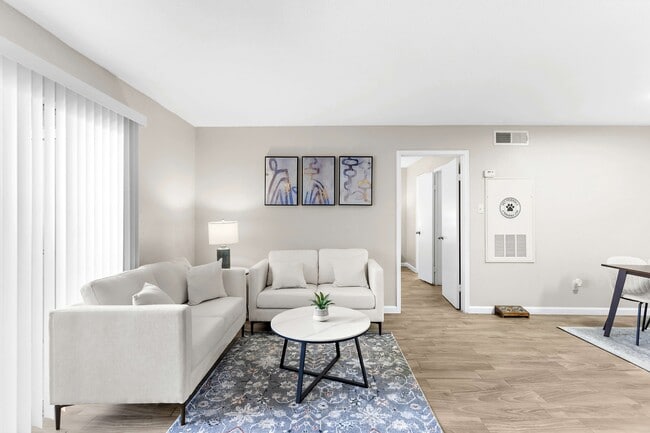 Building Photo - Sonoma Apartments