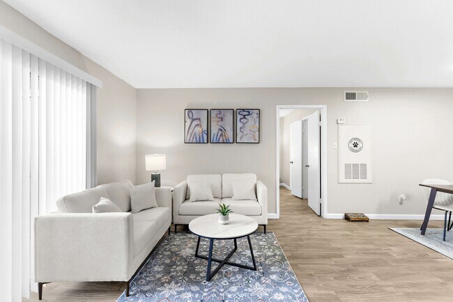 Foto del edificio - Sonoma Apartments