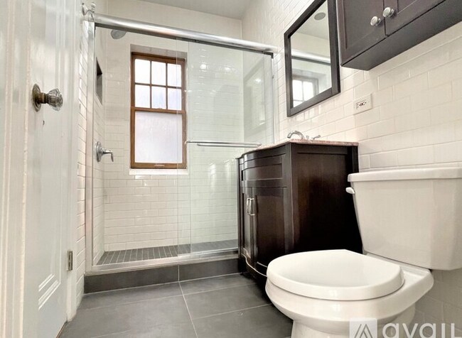 Foto del edificio - 2 bedroom in Chicago IL 60640