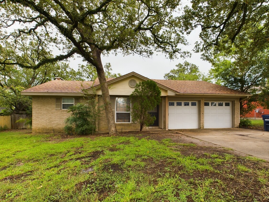 Photo - 1302 Dominik Dr (College Station, TX)