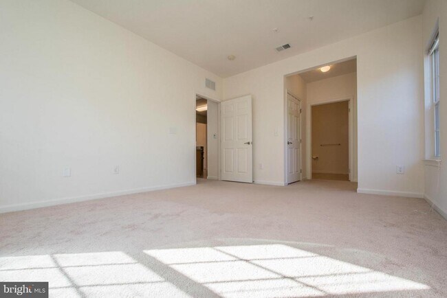 Foto del edificio - 7559 Stoney Run Dr