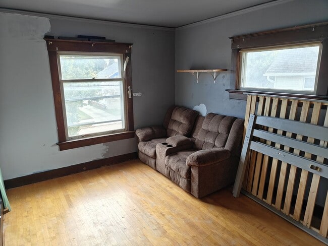 Building Photo - 1118 S 14th St