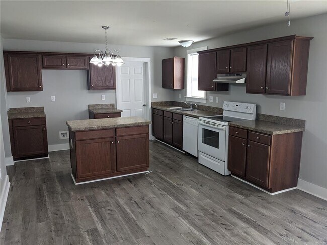 Foto del edificio - 4152 Fitzpatrick Blvd