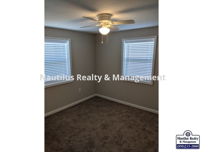 Foto del edificio - 5012 Collins St