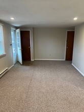 Building Photo - 1627 Seven Corner Rd