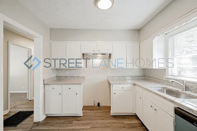 Foto del edificio - 137 Prince Ave