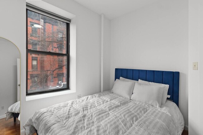 Foto del edificio - 235 E 89th St
