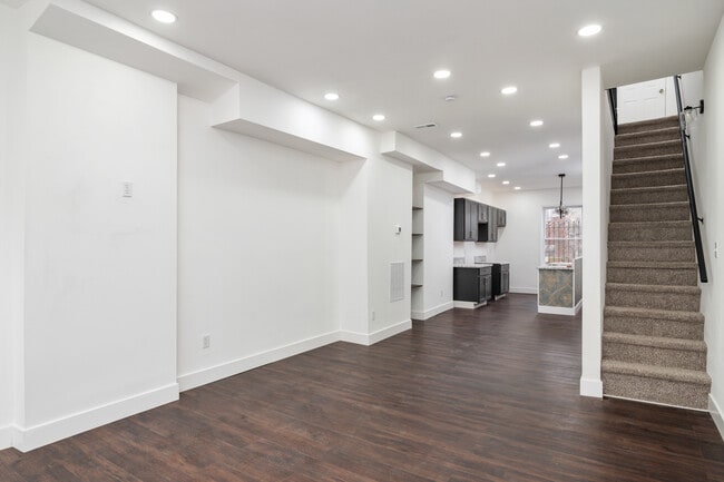 Building Photo - 62 N Gorman Ave