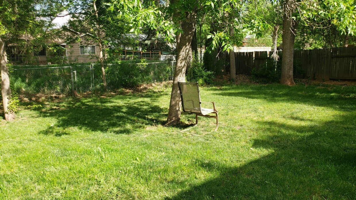 Foto principal - 1400 Brentwood Dr