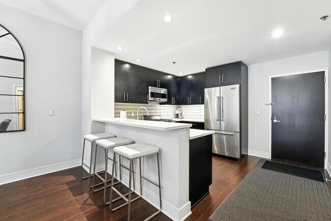 Foto del edificio - 1100 Maxwell Ln