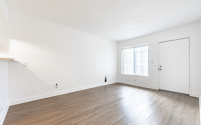 Interior Photo - Embers Apartments