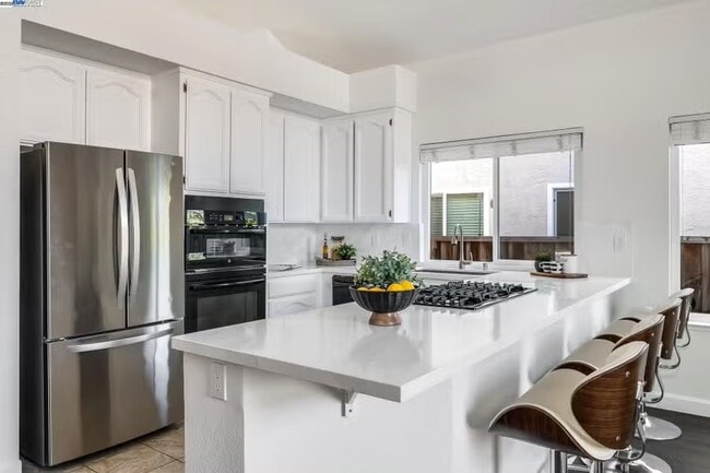 Building Photo - 3419 Park Pl