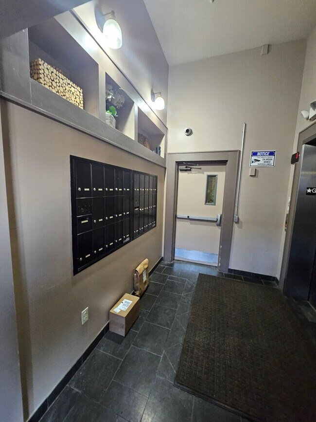 Foto del edificio - 700 New St