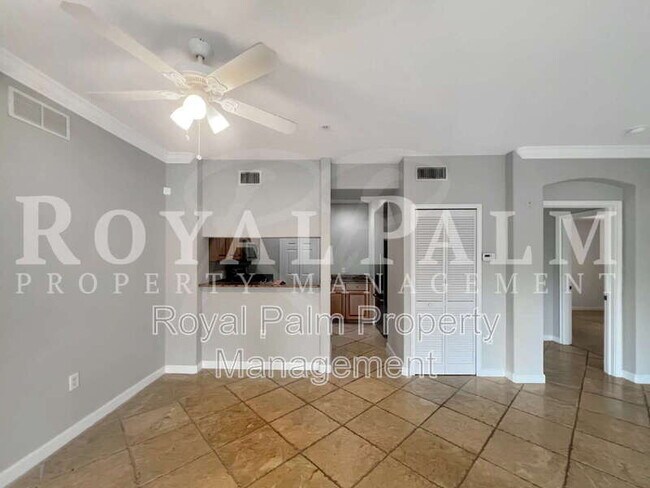 Foto del edificio - 13110 Bella Casa Cir