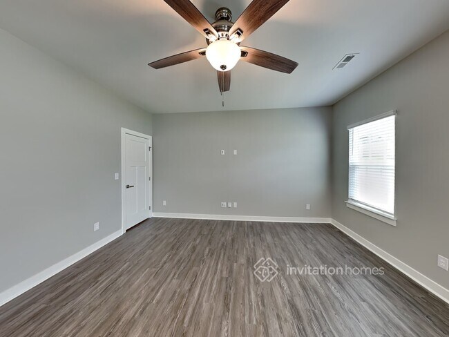 Foto del edificio - 1625 Tundra Ln