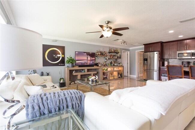 Foto del edificio - 2198 Oak Grove Dr