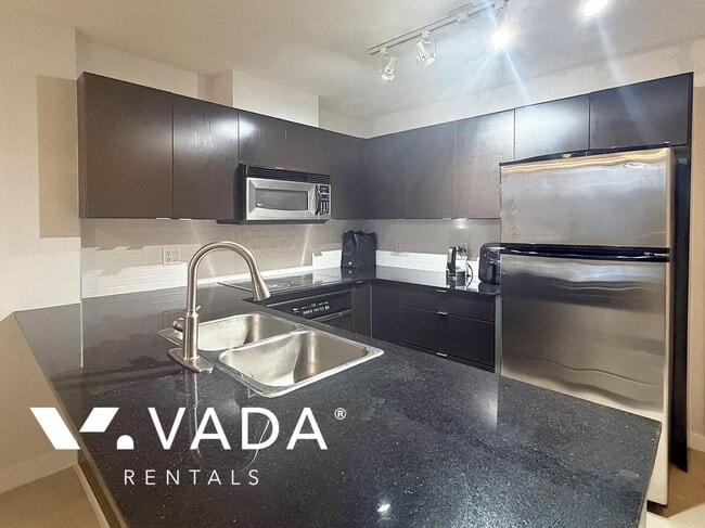 Building Photo - Tandem 1 BR APT Rental 1507-4118 Dawson St Burnaby: VADA