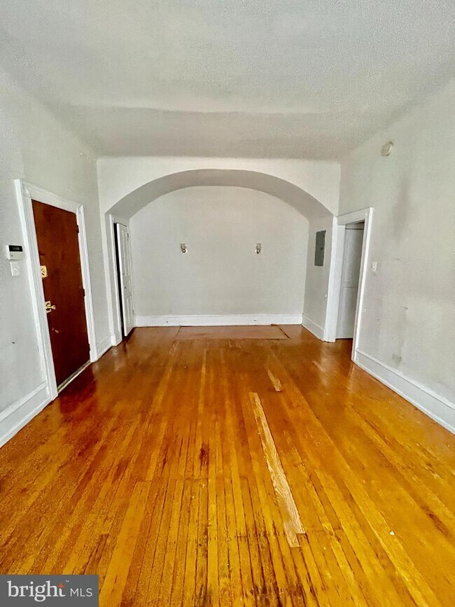 Building Photo - 247 Hansberry St