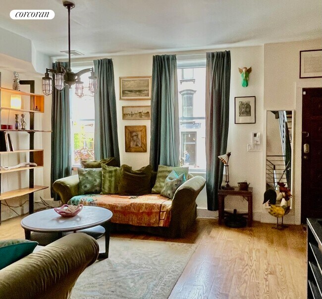 Foto del edificio - 249 Hoyt St