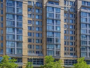 Building Photo - 475 K St NW