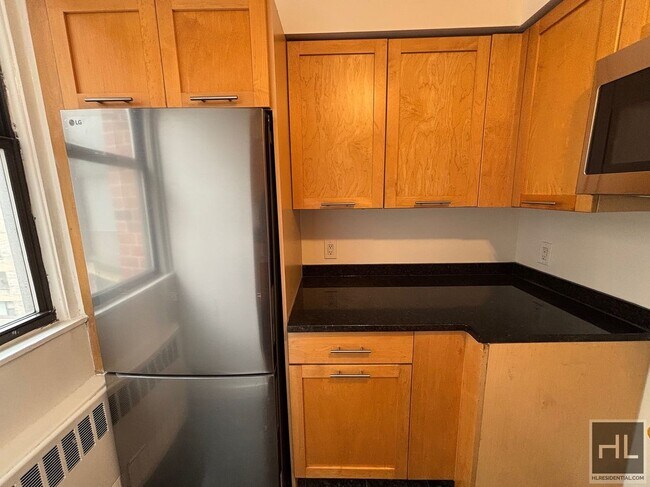 Building Photo - East 79th Street