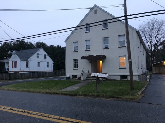 Building Photo - 9736 Magledt Rd
