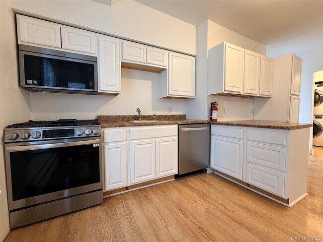 Foto del edificio - 35 East Ave