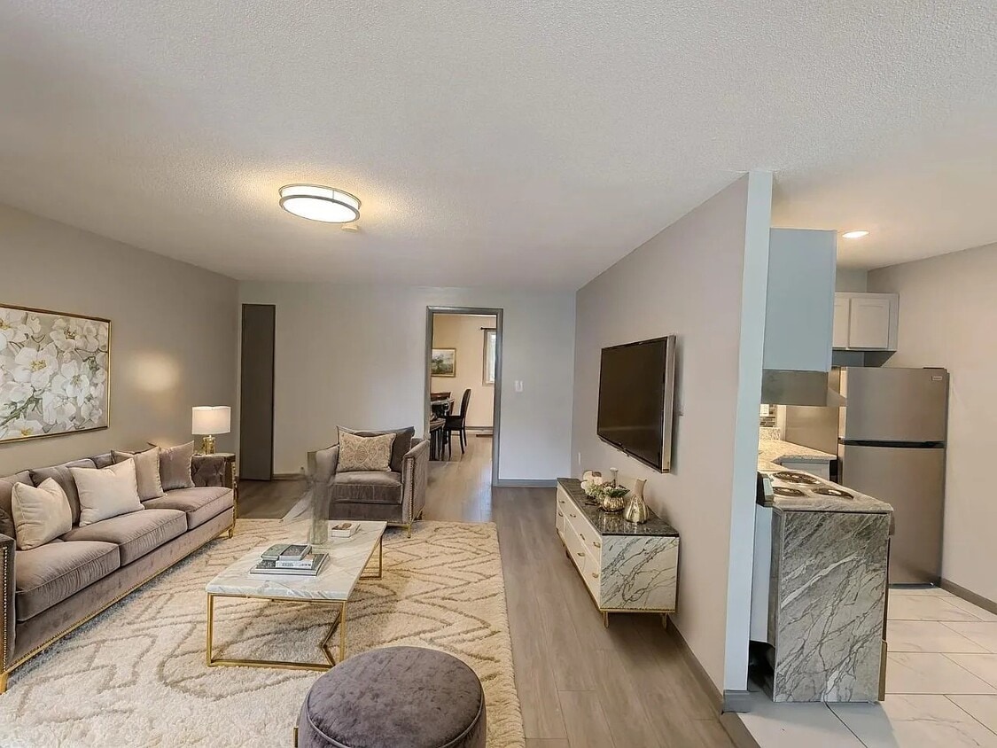 Primary Photo - Vernon Pines Apartments