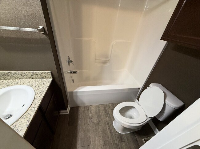 Foto del edificio - 5280 Peerless St