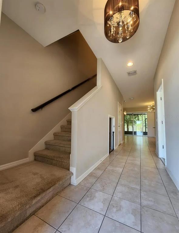 Foto del edificio - 6978 Holly Heath Dr