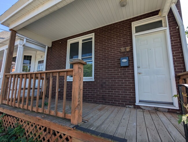 Foto del edificio - 3 Bedroom 1 Bathroom Single Family Home wi...