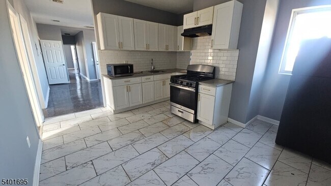 Foto del edificio - 426 S 9th St