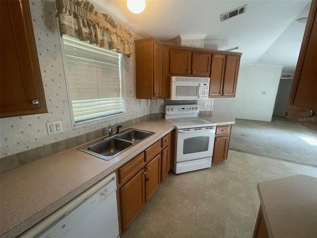 Building Photo - 12660 SE 78th Terrace