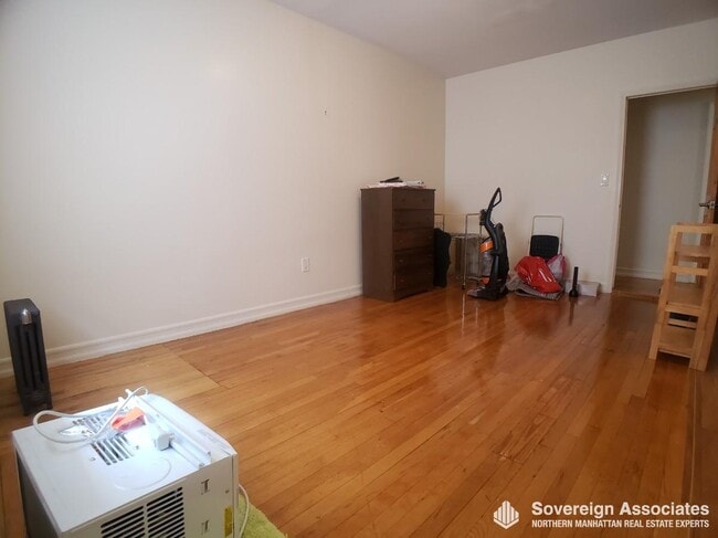 Foto del edificio - 86 Haven Ave