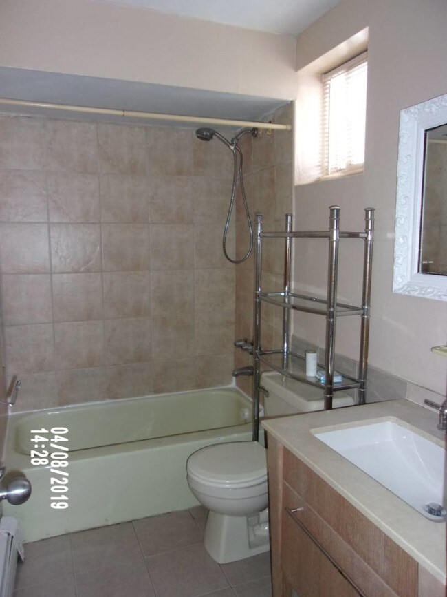 Foto del edificio - 150-00-150-89 89th St