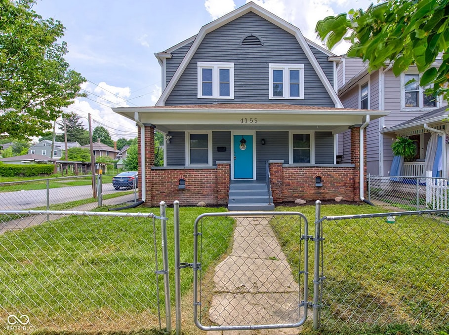 Primary Photo - 4155 Graceland Ave