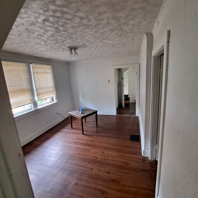 Photo - 4937 Ralph Ave Apartment