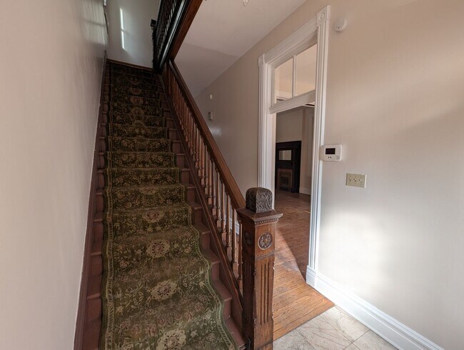 Foto del edificio - 3129 Shenandoah Ave