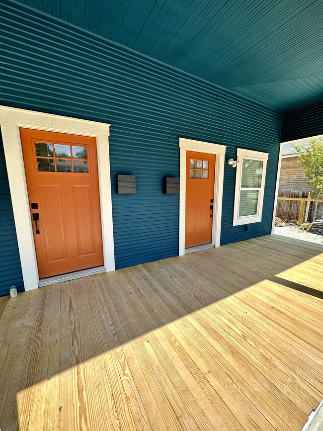 Photo - 1019 Steves Ave Townhome