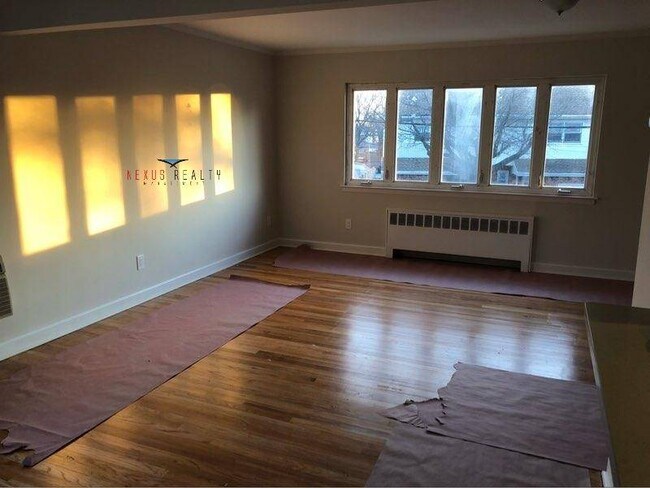 Foto del edificio - 233-75 87th Ave