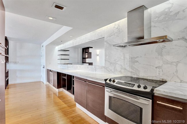 Foto del edificio - 11 Island Ave