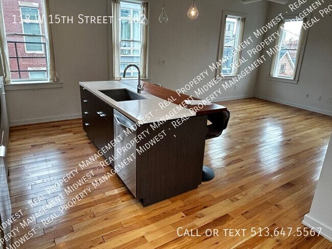 Foto del edificio - 118 W 15th St