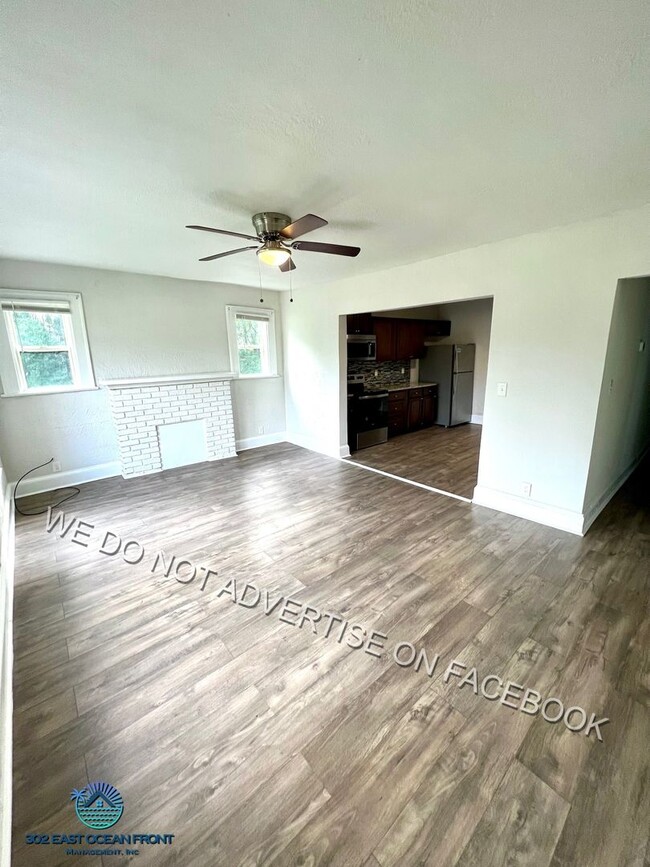 Building Photo - $200 OFF FIRST MONTH RENT - Beautiful 3 Be...