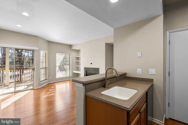 Foto del edificio - 12151 Penderview Ln